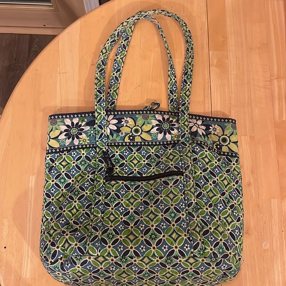 Vera Bradley Large Tote - Picture 3 of 3